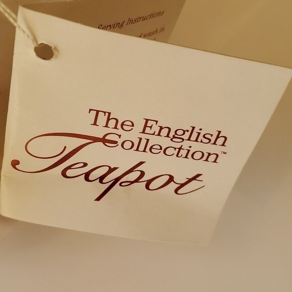 NWT SALEM CHINA CO ENGLISH COLLECTION TEAPOT  ROSES WHITE PINK YELLOW - Picture 7 of 13